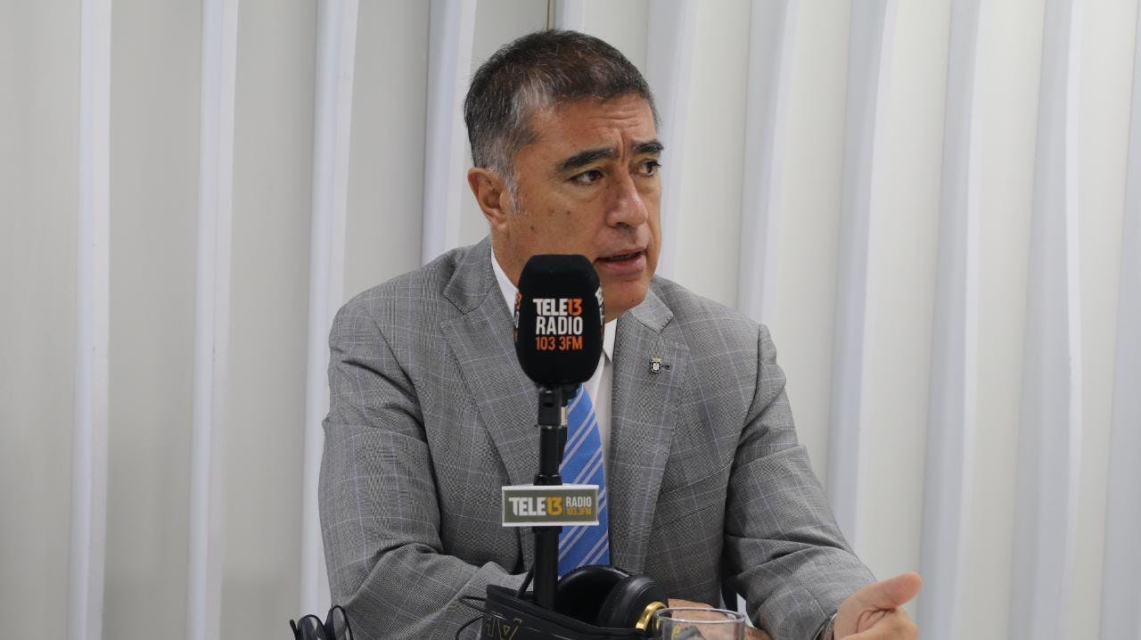 Mario Desbordes por trabajos contra el comercio ambulante en Barrio Meiggs: "Para que sea la recuperación total del sector, máximo va a ser un año más"