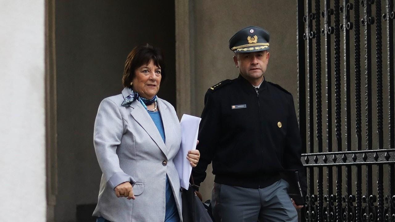Caso Licencias: ministra Delpiano (Defensa) dispone “plazo máximo de 72 horas” para que FF.AA. inicien procesos disciplinarios