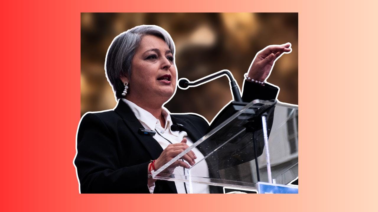Presidenciables: Jeannette Jara admite “error” en su programa por nacionalización del cobre (y su pausa a los debates)