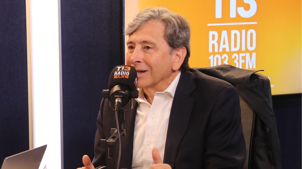 Laurence Golborne por presidenciables de la derecha: "Ninguno tiene una mirada antidemocrática (...) y nadie está pensando en tomarse el poder"