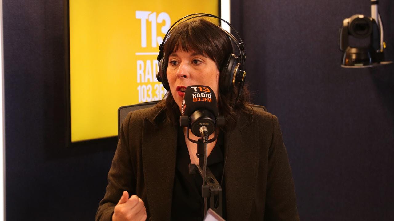Constanza Martínez, presidenta del Frente Amplio, por pacto parlamentario: "Es un error político el que hayan dos listas"