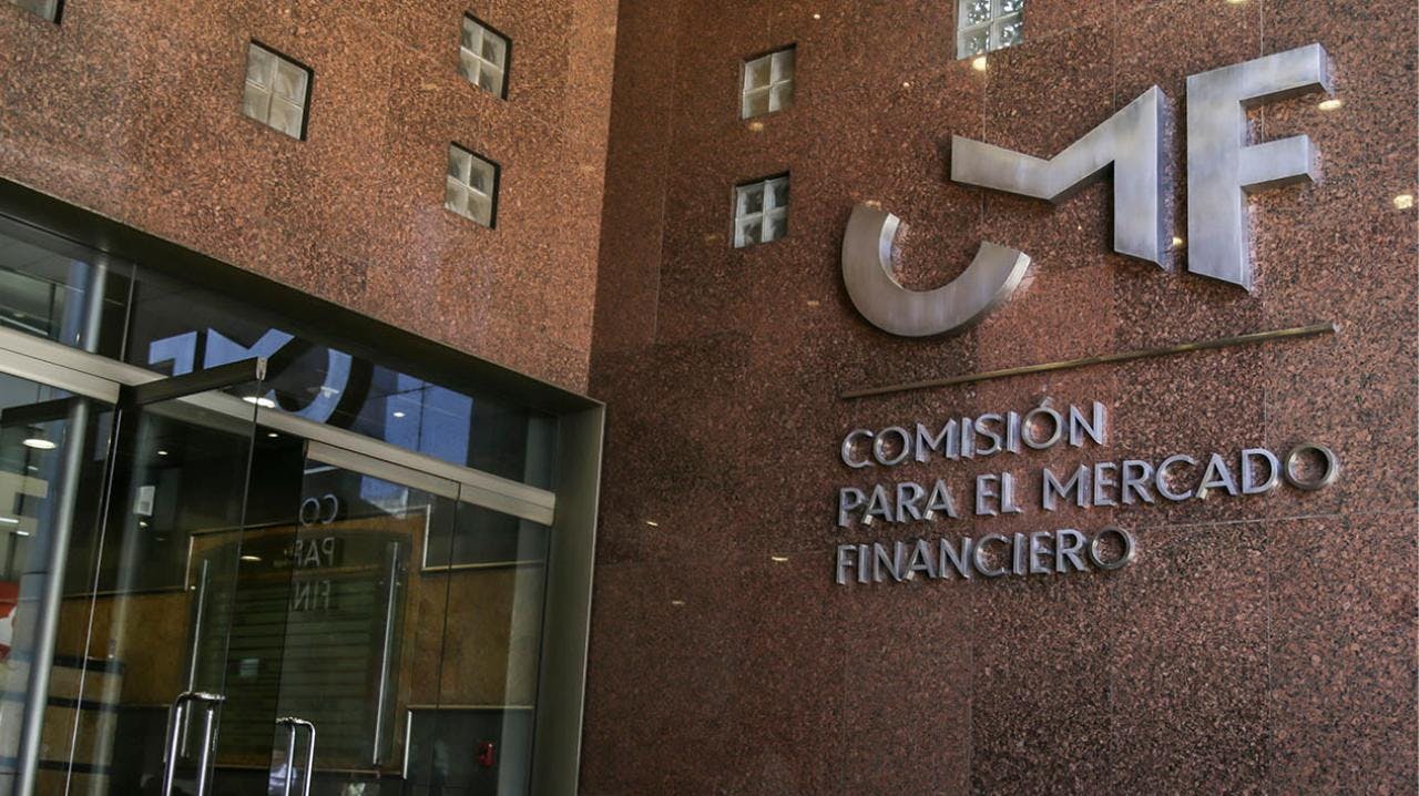 La CMF aplicó la sanción más alta de su historia contra LarrainVial Activos, su exgerente general y exdirectores, por su rol en el fondo "Capital Estructurado I"