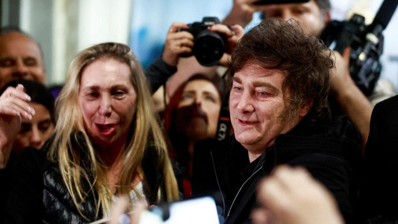 Caso Audios argentino: Milei respalda a su hermana Karina tras acusaciones por escándalo de sobornos en la Andis