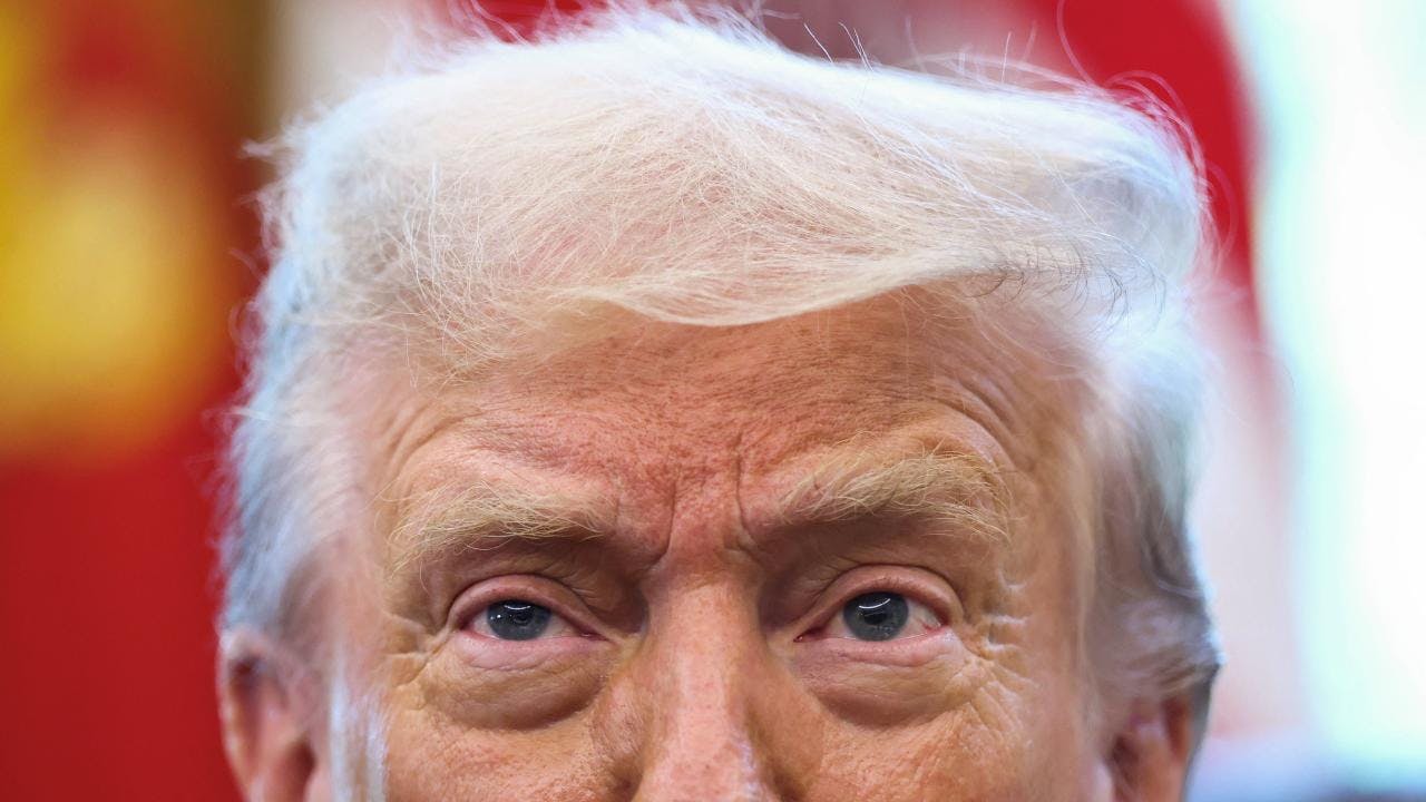 Trump afirma que fuerzas de EE.UU. atacaron barco con drogas proveniente de Venezuela