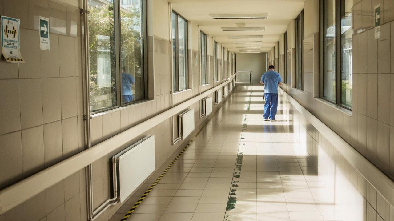 Contraloría revisará legalidad de sumario contra agresores de trabajador con TEA en Osorno