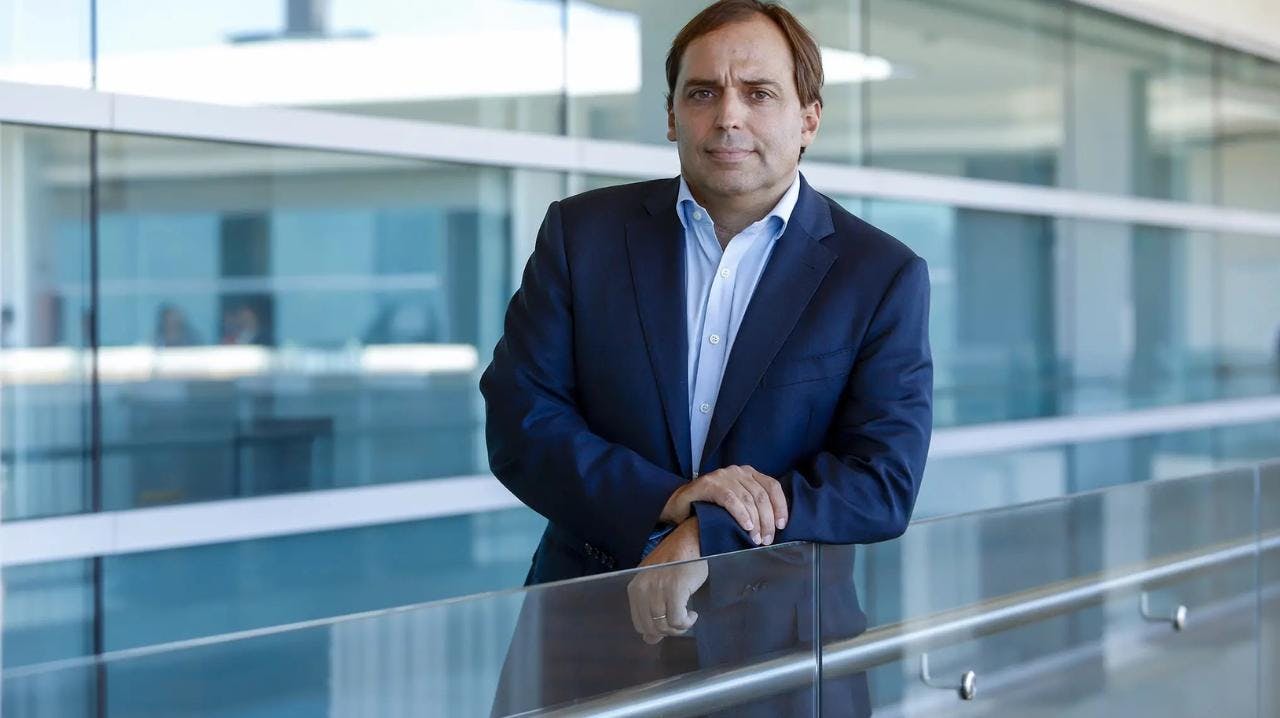 Exdirector de Presupuestos: "Hay cierta desconfianza de las personas hacia el empleo público"