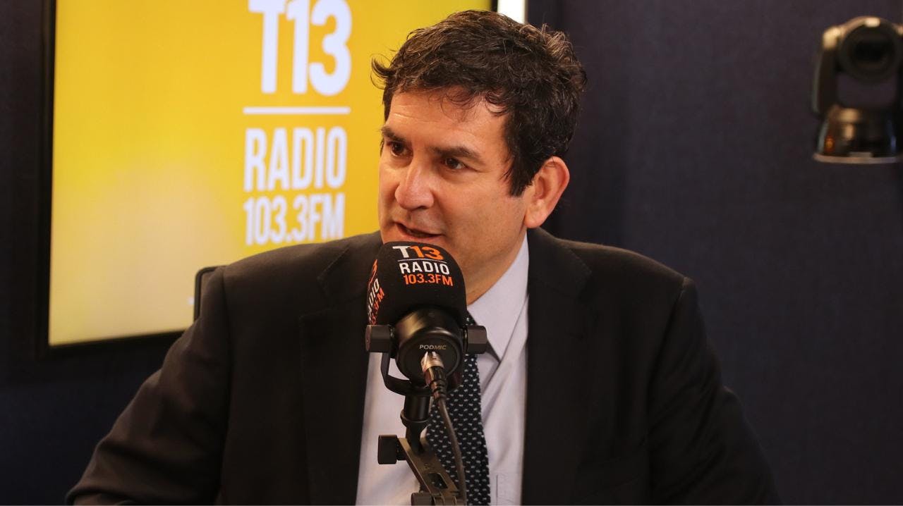 Alberto Naudon por "discrepancia" del Presidente Boric con el IPoM de septiembre: "La frase fue cuidadosa"