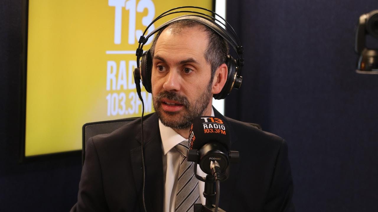 Ministro Grau y dichos del Presidente Boric por propuesta de recorte fiscal de Kast: "El Mandatario está haciendo un planteamiento político que es atingente a la discusión presupuestaria"