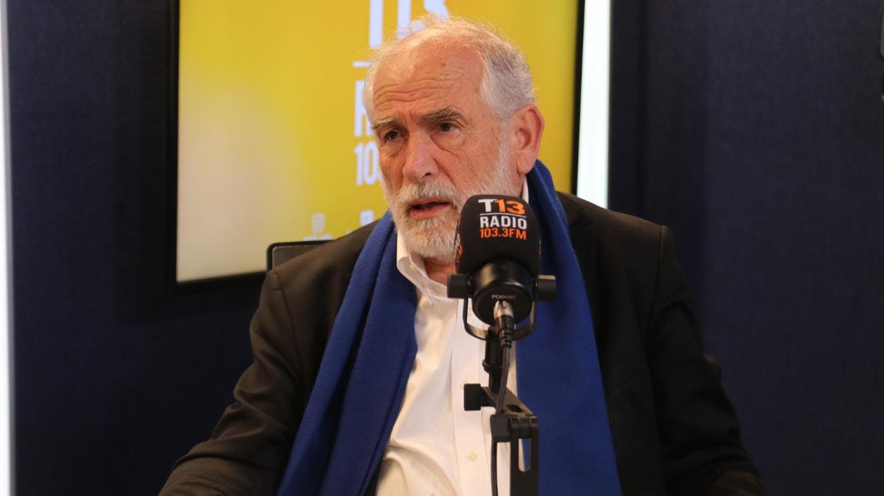 Ministro Montes por demolición de toma Calicheros en Quilpué: "Sé que nos demoramos mucho más de lo que debiéramos, pero en definitiva ocurrió"