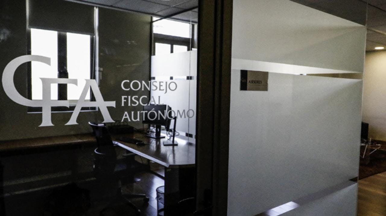 El CFA insistió en la necesidad de aplicar un esfuerzo fiscal para reducir el desvío de la meta de balance estructural en 2025