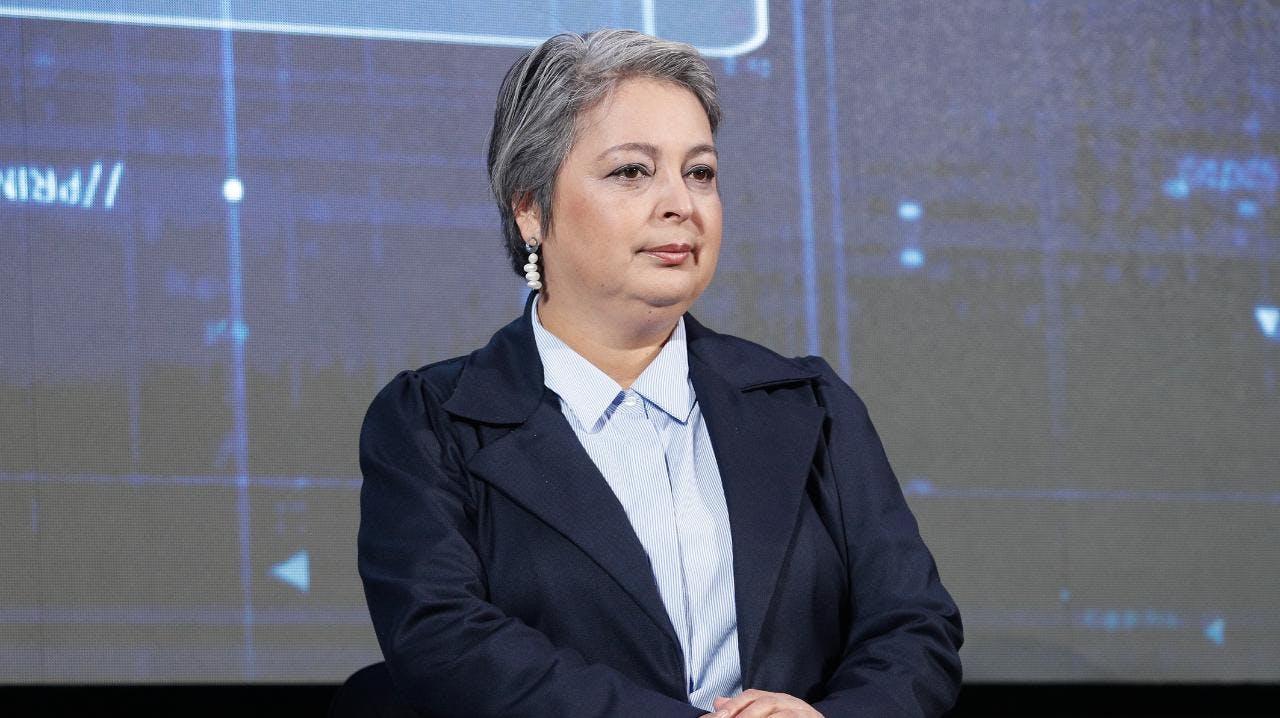 Jara nuevamente se distancia del Gobierno y admite que ella le habría pedido la renuncia a Pardow: “En mi gobierno los ministros van a tener que asumir sus responsabilidades”