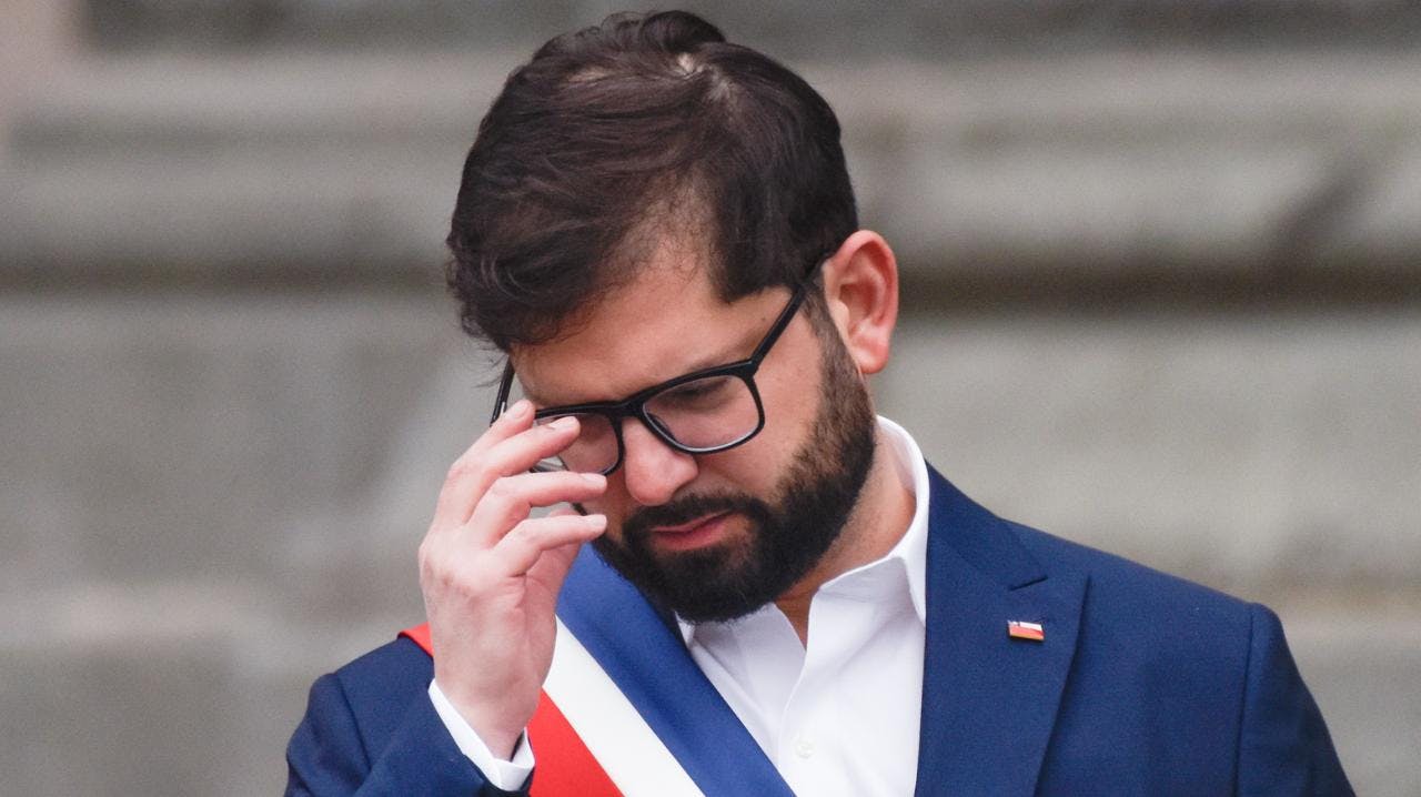 Presidente Boric decreta Duelo Oficial por fallecimiento de Héctor Noguera: “Su legado queda indeleble en las generaciones que formó”