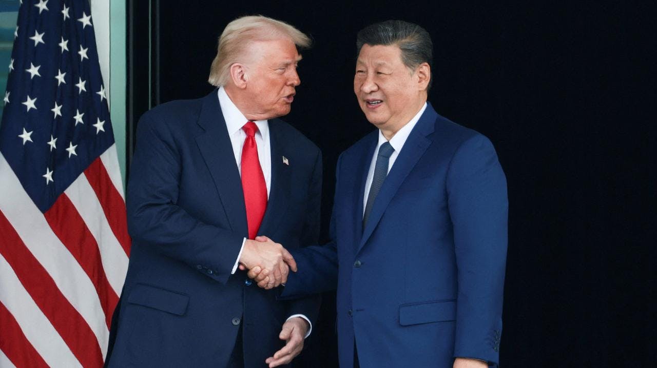 Donald Trump y Xi Jinping anuncian un acuerdo en materia de tierras raras y una rebaja de los aranceles recíprocos