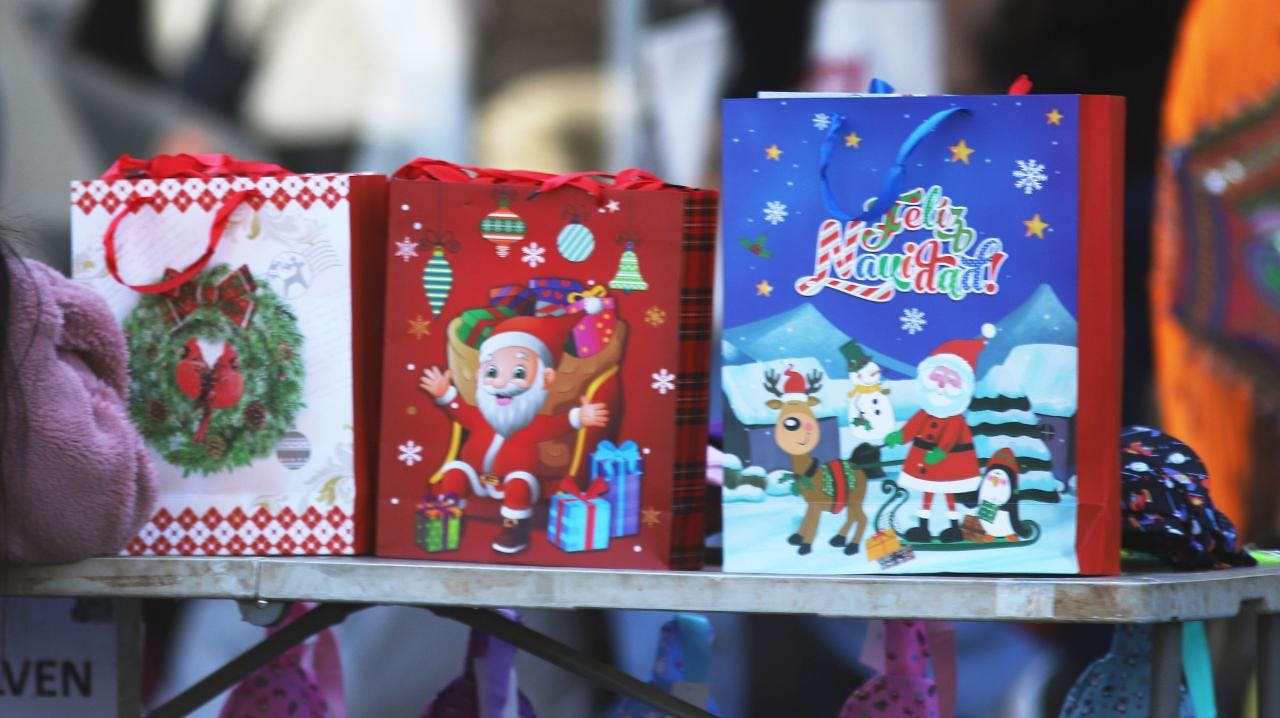 Aguinaldo de Navidad para pensionados: ya se conocen los requisitos para adquirirlo y de cuánto será el pago