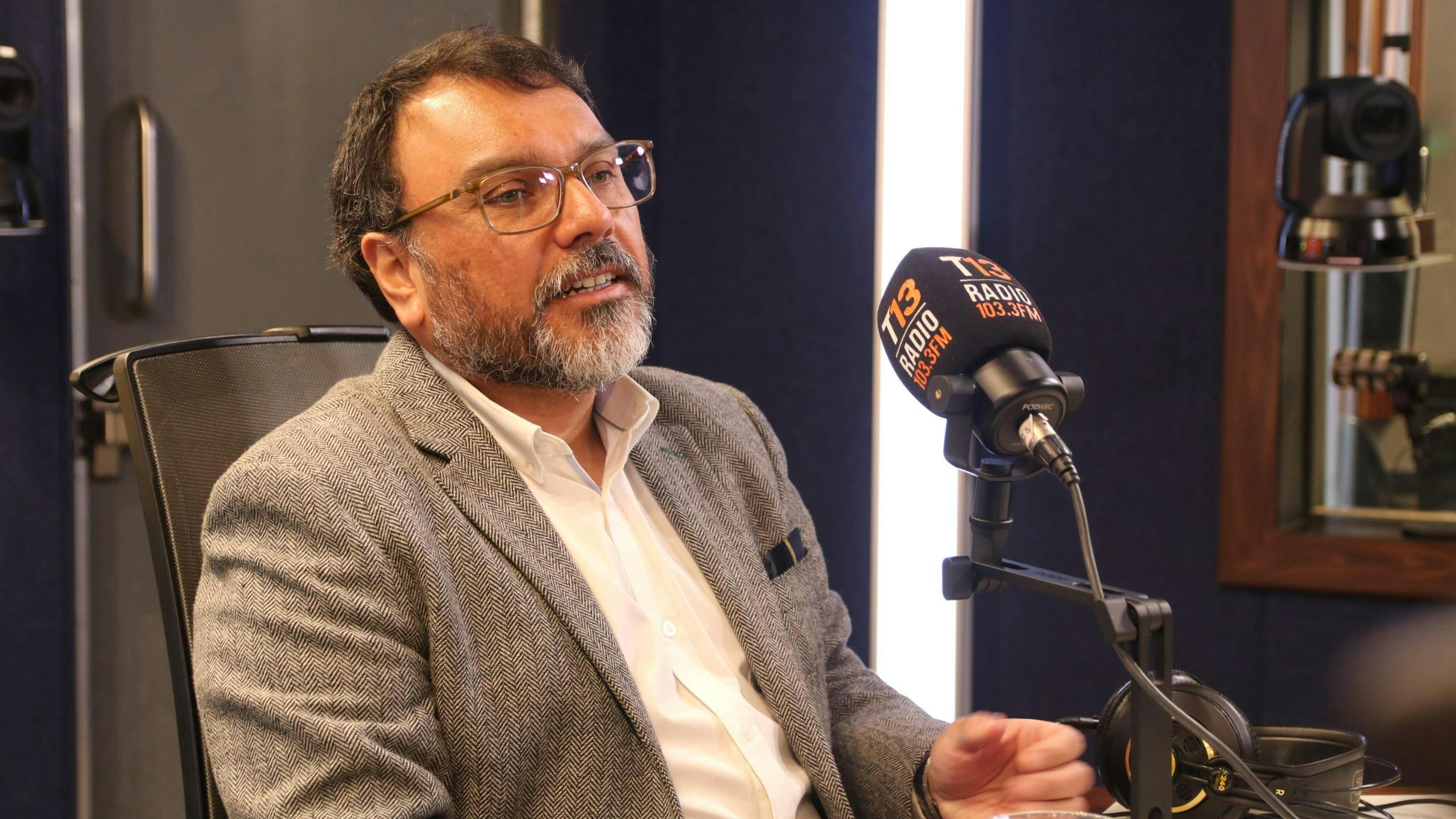 Académico U. Andes por campañas presidenciales: “El uso de bots no es patrimonio específico de izquierdas o derechas, sino que todos en mayor o menor medida lo usan”