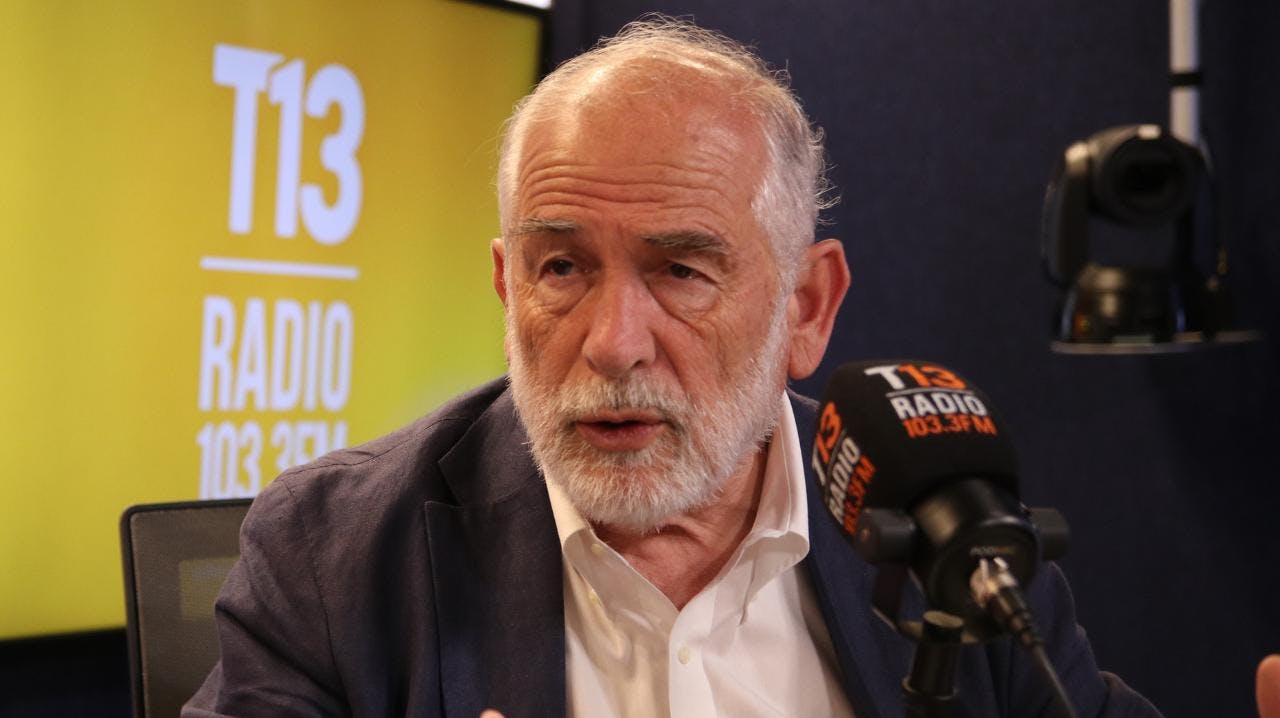 Ministro Montes por críticas de Kast al Gobierno: "Si él cree que el camino es desalojar y no encontrar una solución, eso es un problema"