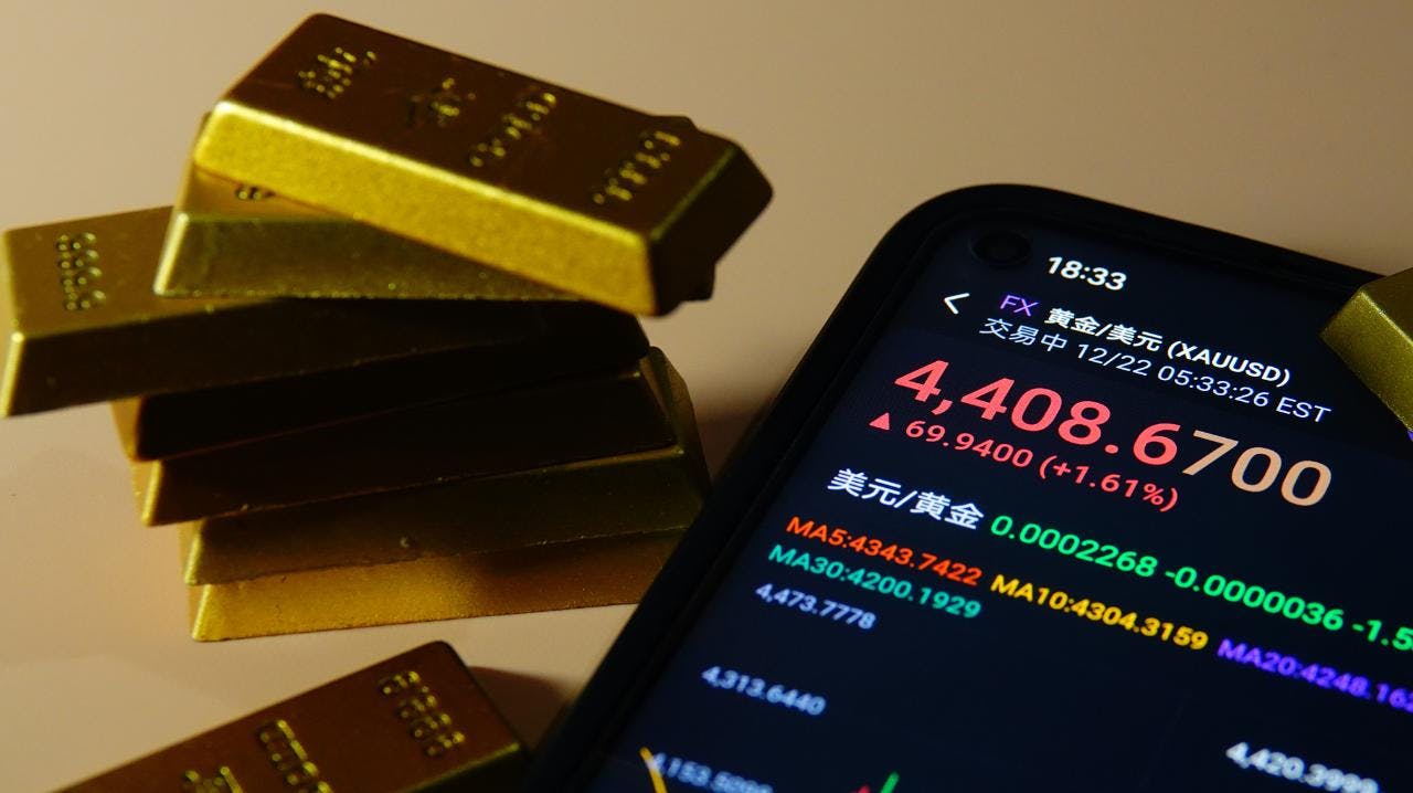 El oro y la plata se disparan a precios máximos históricos, en medio de las tensiones geopolíticas