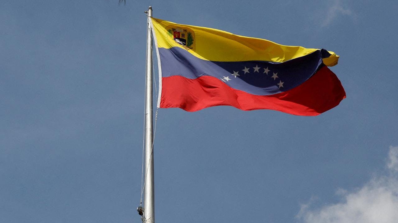 El gobierno de Venezuela reafirma a Delcy Rodríguez como presidenta interina y da señales de una nueva ola de represión