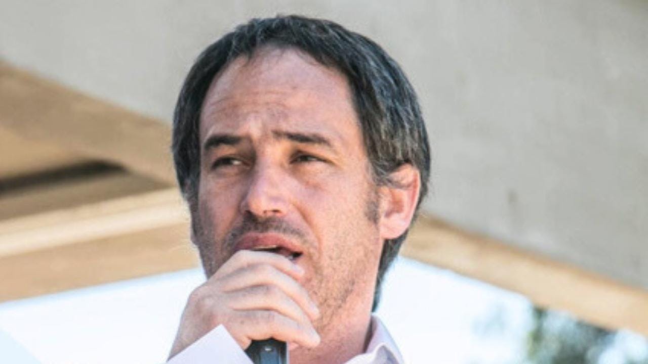 Sebastián Errázuriz por jóvenes que no estudian ni trabajan: “Más del 50% de estos jóvenes si tú le ofrecieras un trabajo, lo tomaría"