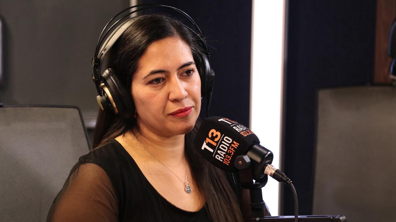 Karina Delfino por Jeannette Jara: “Si ella decidiera venirse al PS, creo que nosotros estaríamos felices”