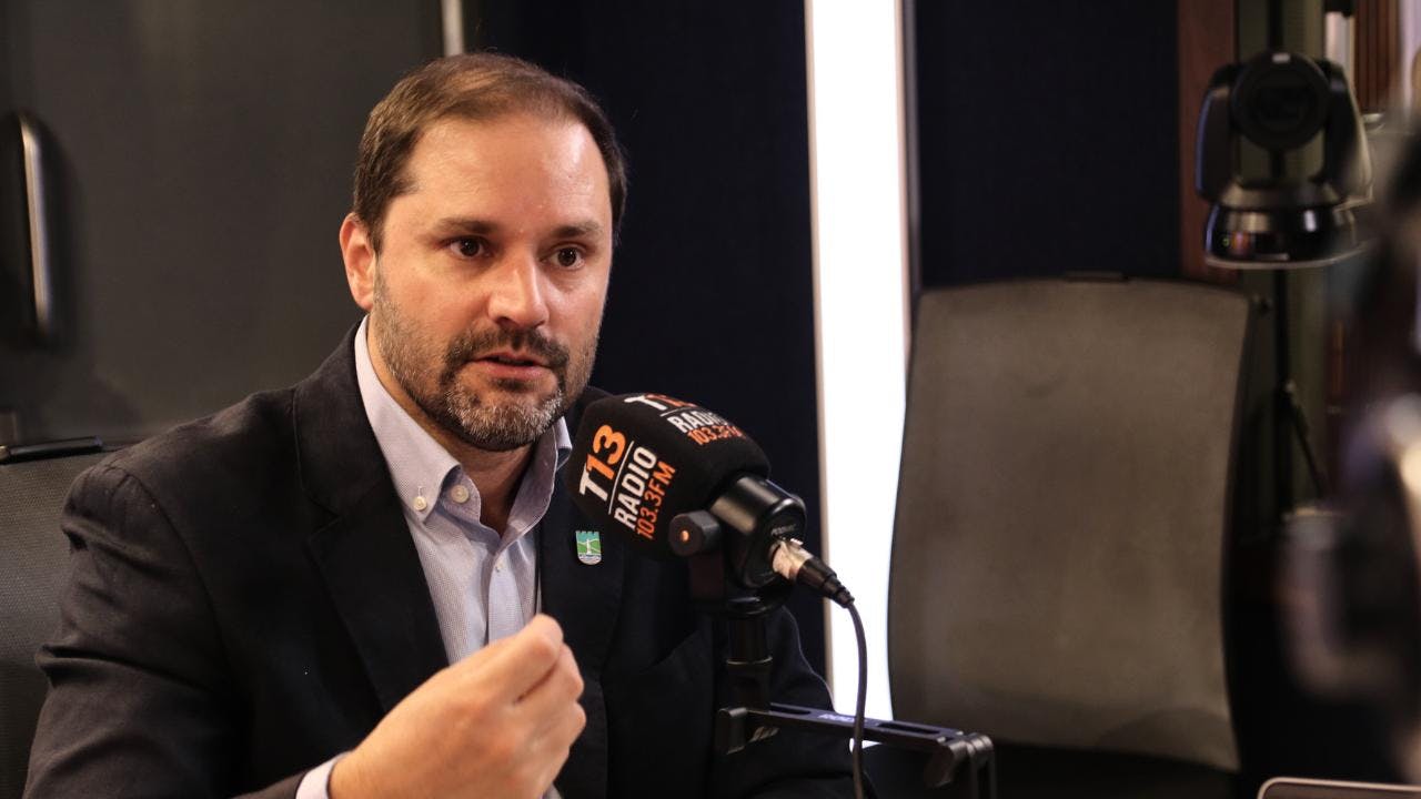 Jaime Bellolio por aprobación del retorno del monumento a Baquedano: "Esta decisión es una restitución democrática"