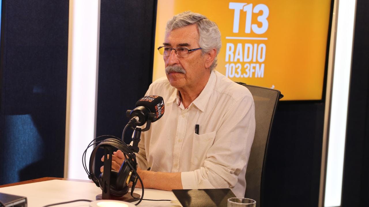 Analista internacional por ataques en Medio Oriente: “No está en los objetivos de EEUU botar al régimen, eso es problema del plan de Israel”