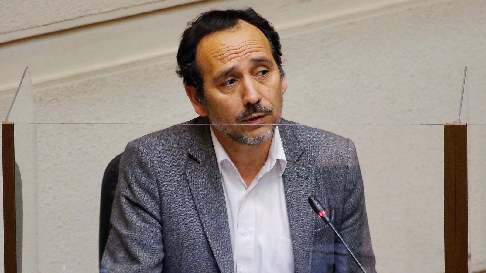 Senador Núñez (PC) por proyecto de conmutación de penas: “Emplazo a las autoridades del gobierno de José Antonio Kast a que se pronuncien ahora”