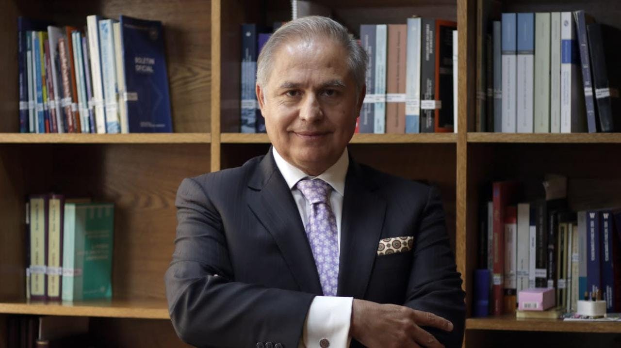 Juan Carlos Manríquez y posible indulto a ex capitán Faúndez: “No es sustituir la sentencia, sino ejercer una facultad presidencial”