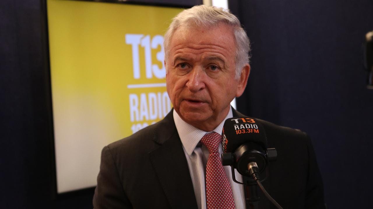 Felipe Larraín por posible alza de combustibles: "Es imposible eliminar o aislar a las personas del efecto"