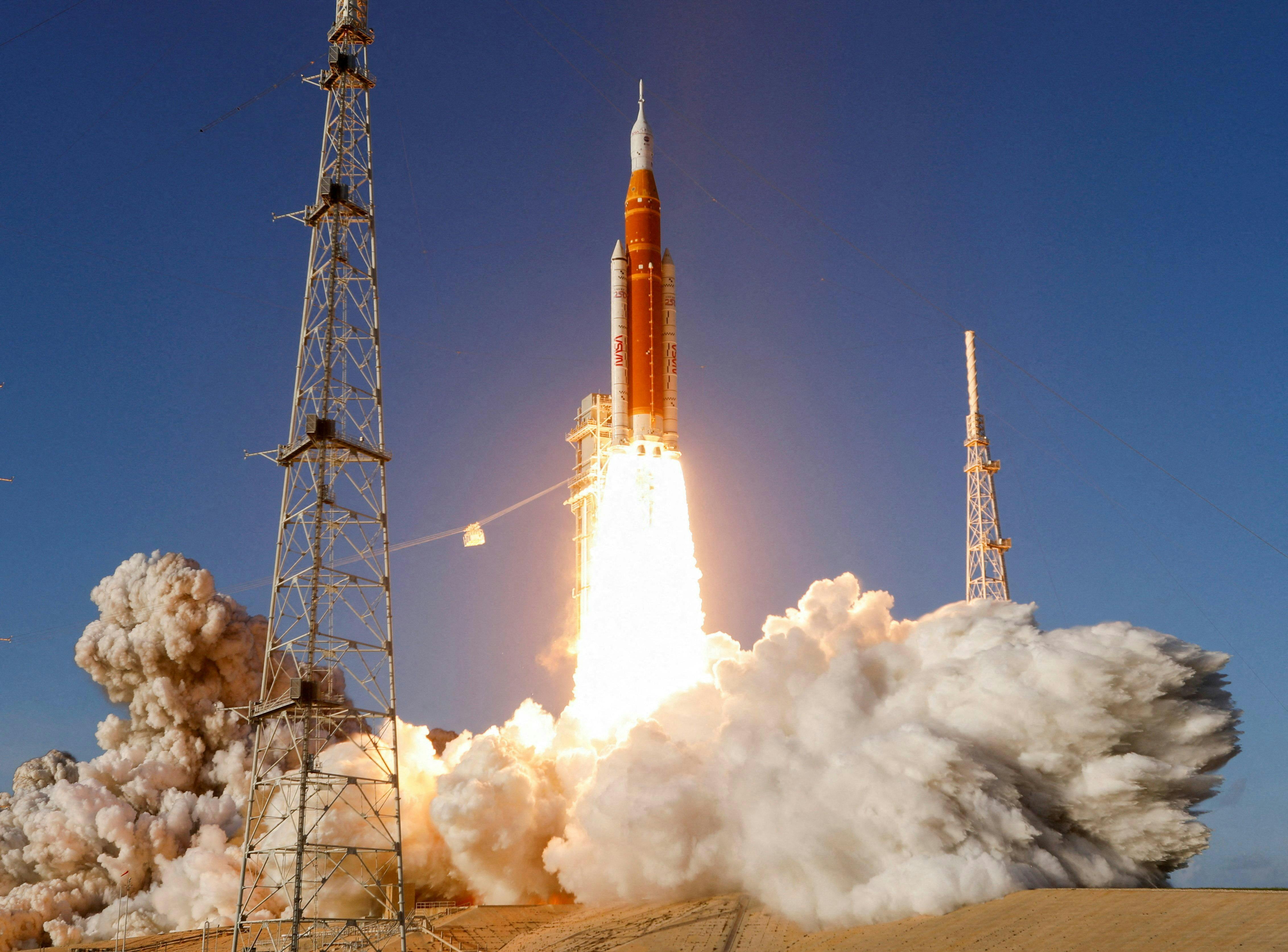 Tere Paneque sobre la carrera espacial y la cooperación internacional