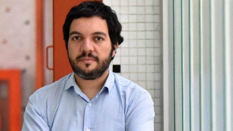 Jorge Atria analiza la relación de los chilenos con los impuestos y la productividad fiscal