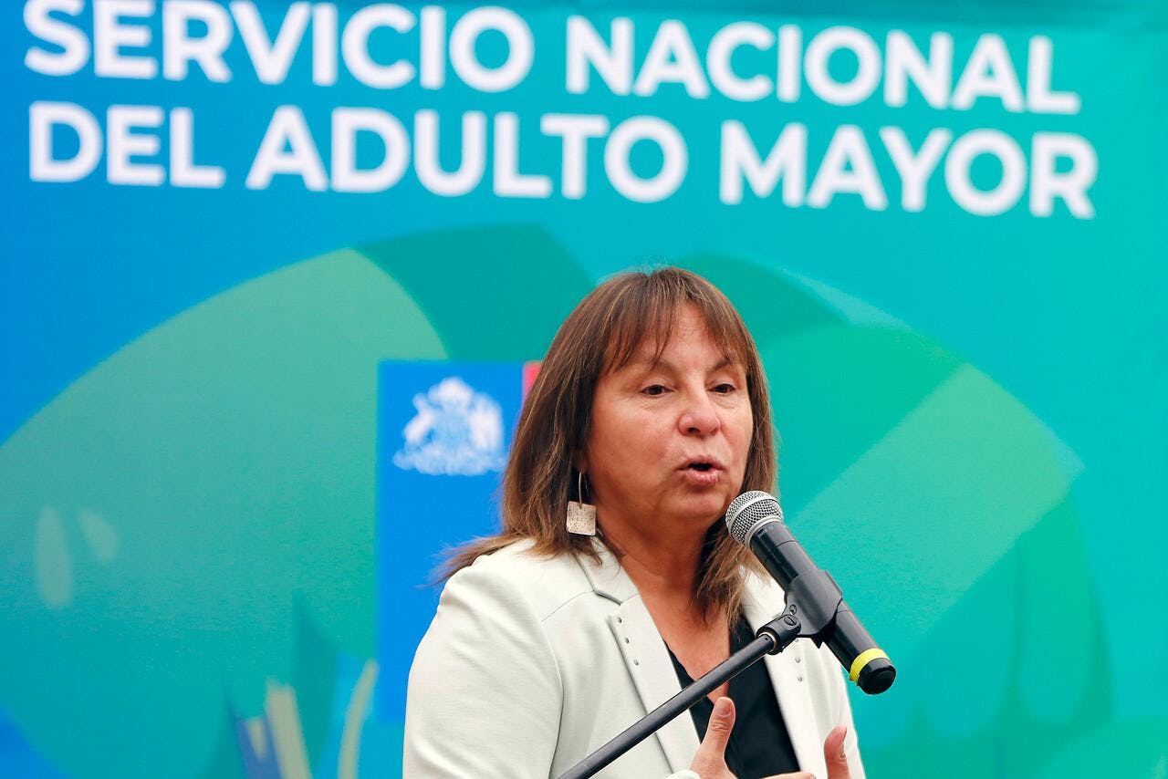 Polémica por designación de Jeannette Vega en Hospital de San Antonio: Presidente del Colmed llama a no confundir criterios políticos con técnicos