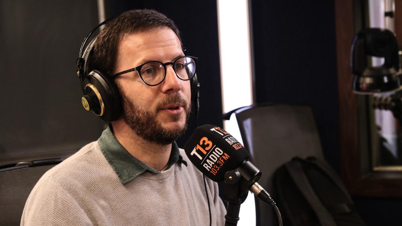 José Tomás Vicuña, creador de método Duelar: "El duelo no es una enfermedad, es un proceso vital (...) nos humaniza"