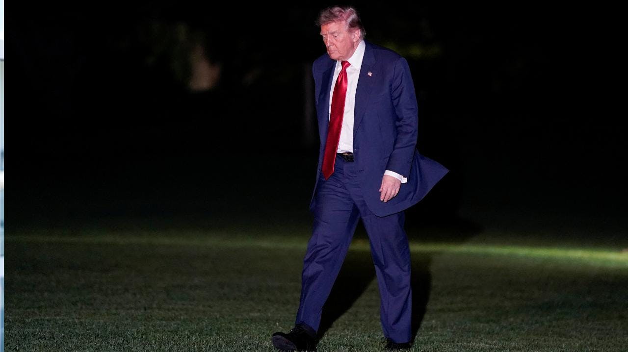 Donald Trump calificó de "inaceptable" la respuesta de Irán a la última propuesta de paz de Estados Unidos