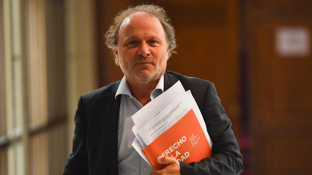 Senador De Urresti (PS) y plan de Reconstrucción Nacional: "Hay una visión ideológica de una derecha muy recalcitrante detrás de este proyecto"