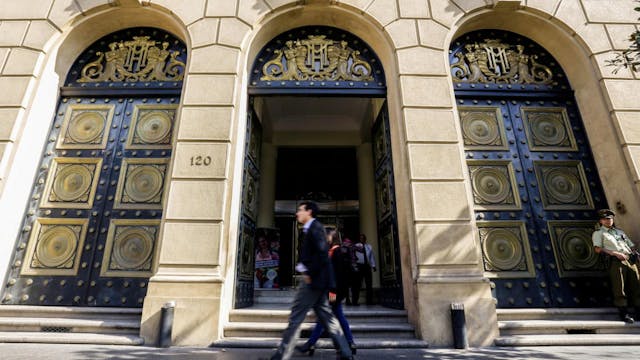Economía crecerá menos durante este año pero proyecta un repunte para 2027, según Informe de Finanzas Públicas de Hacienda