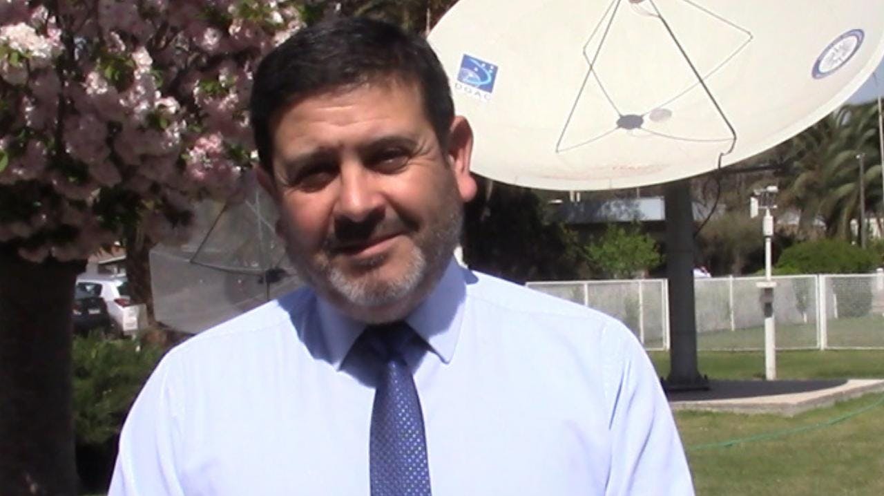 Arnaldo Zuñiga por sistema frontal en Región Metropolitana: "El peak de precipitaciones podría darse en las próximas horas"