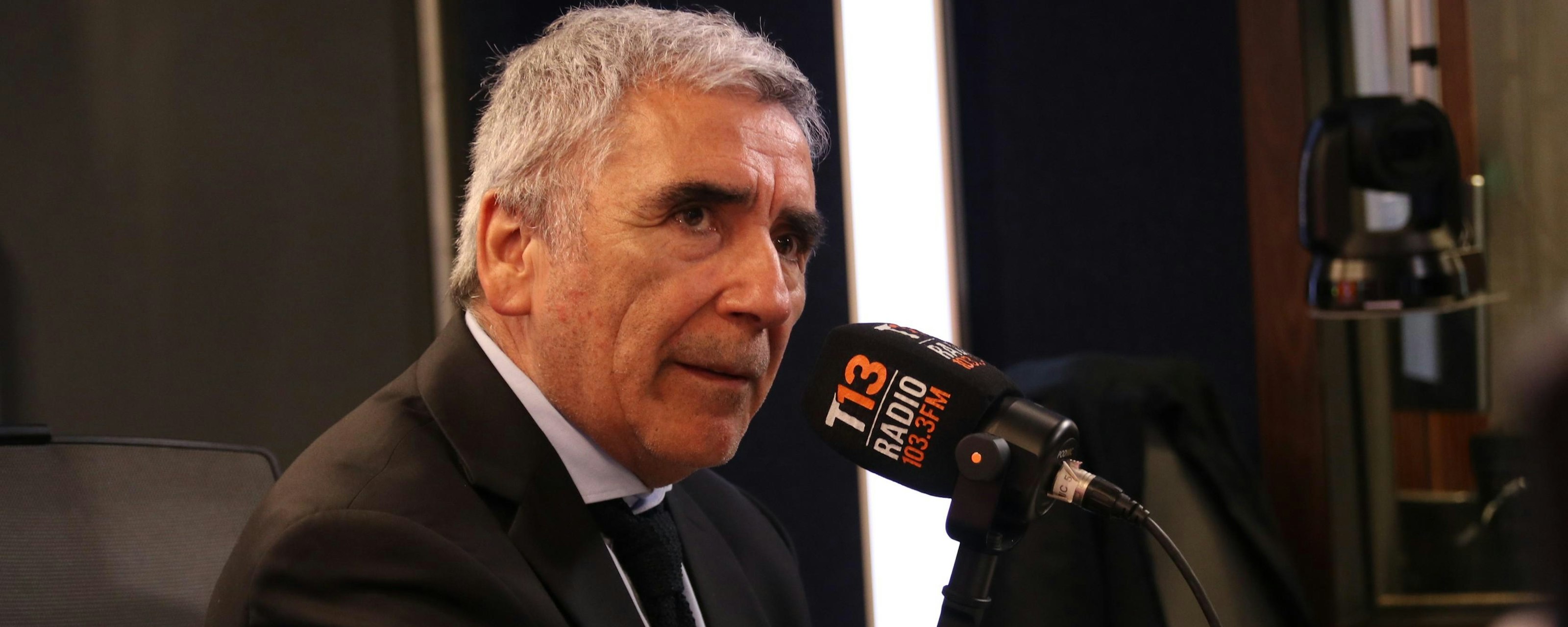 Rector UDP, Carlos Peña: “Se aplica una vara distinta a un gobierno de derecha que a un proyecto como fue la candidatura de Jeannette Jara”