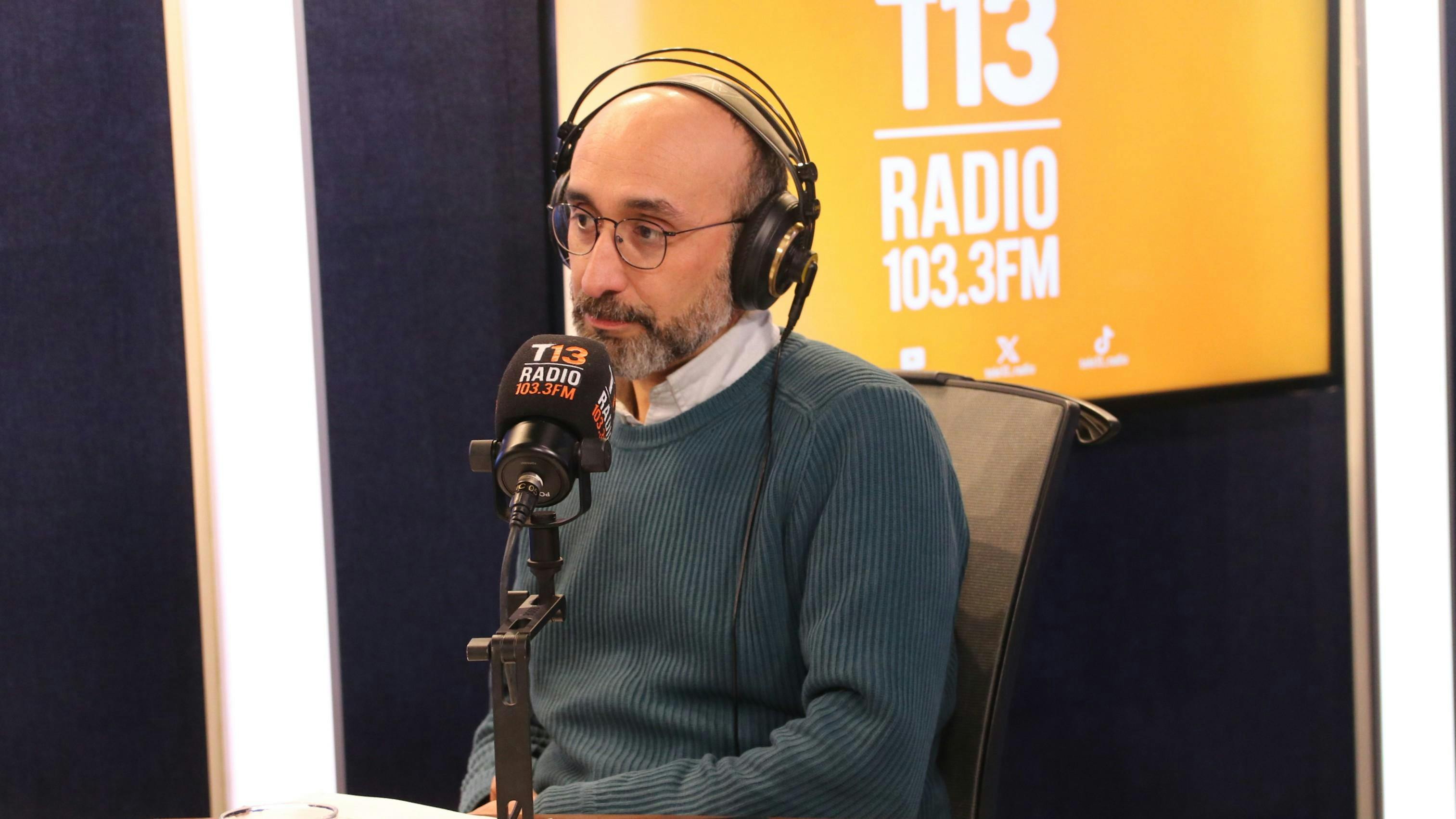 Cristóbal Rovira por estudio "¿Dónde está el centro político?": “Entre un 30 y un 40% de los chilenos históricamente desde que tenemos mediciones se identifica con el centro”