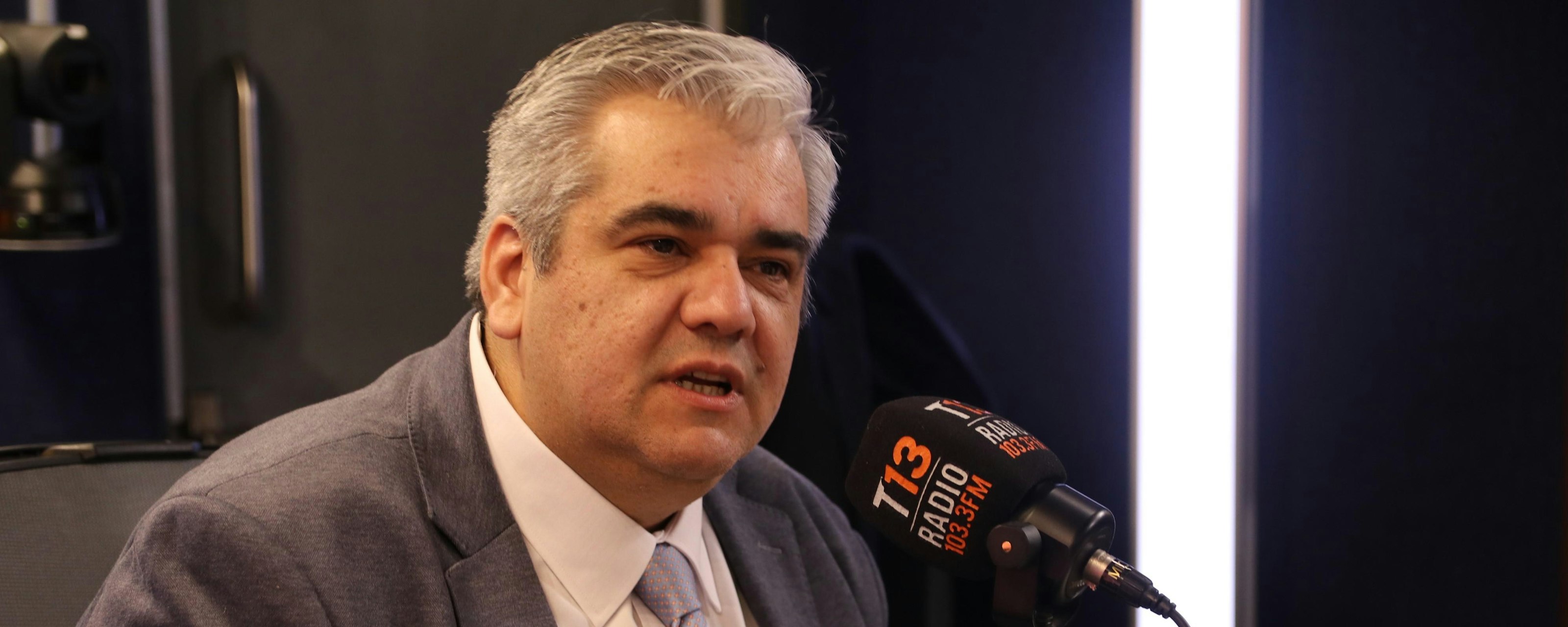 Abogado asesor de la fiscalía por caso dispensarios: “Se abastecían de otros cultivos y derechamente del mercado negro (...) ahí el discurso del cannabis medicinal se va cayendo”