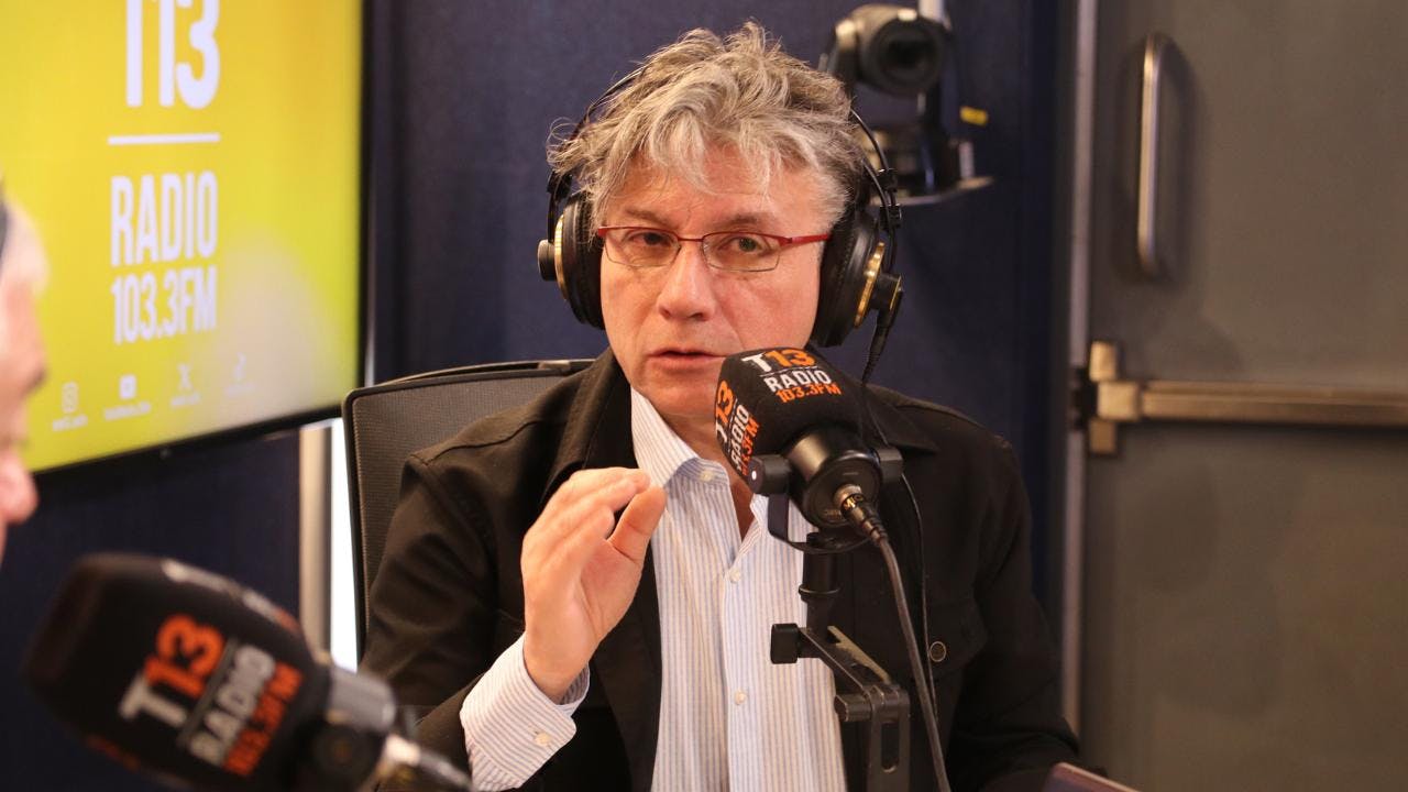 Aldo Mascareño: "La primera propuesta del gobierno podría haber tenido que ver con un tejo pasado, después es en medios, conversaciones publicas donde eso se somete a discusión y eso es democracia"