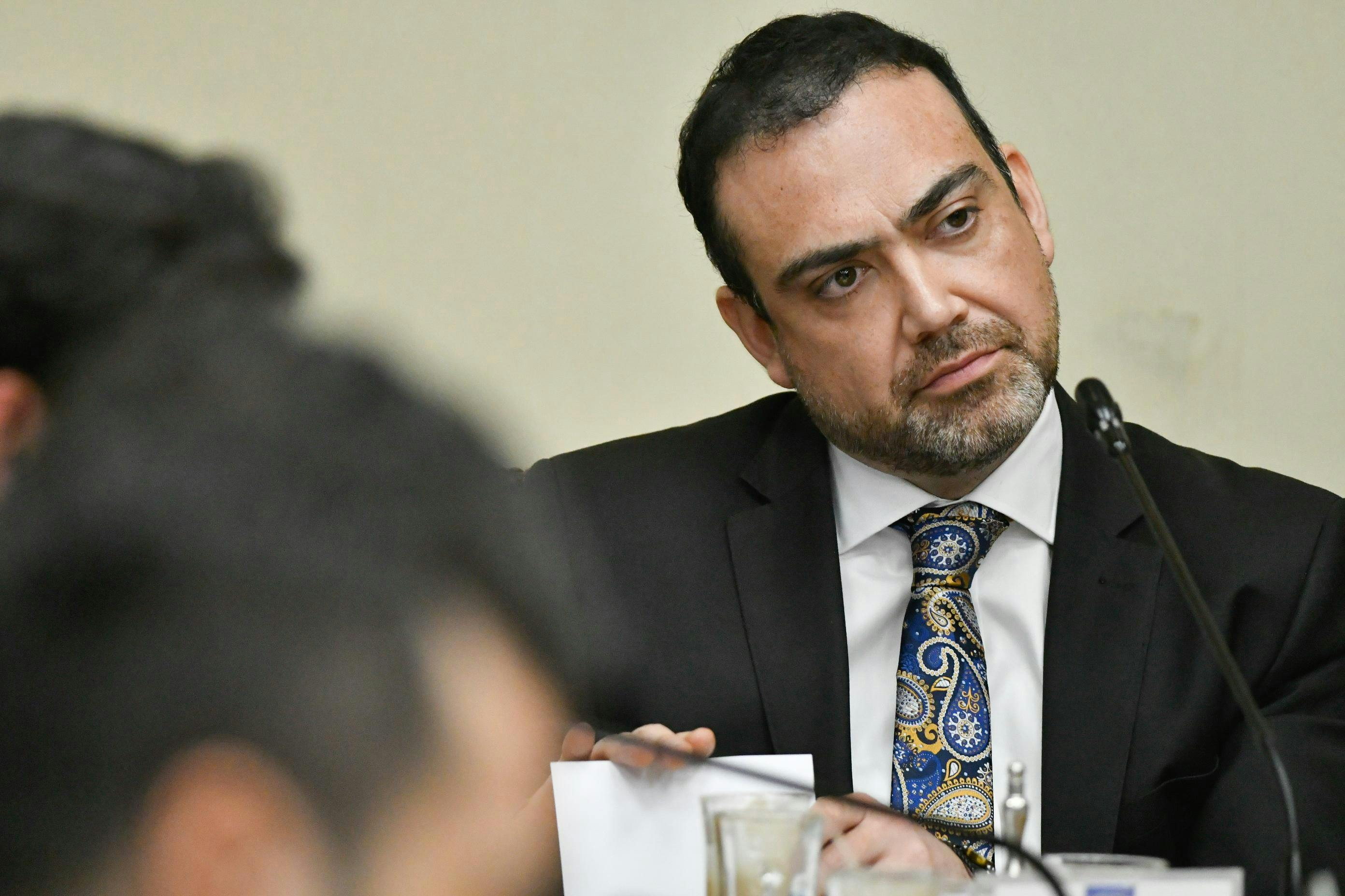 "No la van a retirar, la van a dejar morir": Karim Bianchi y Ley de Seguridad