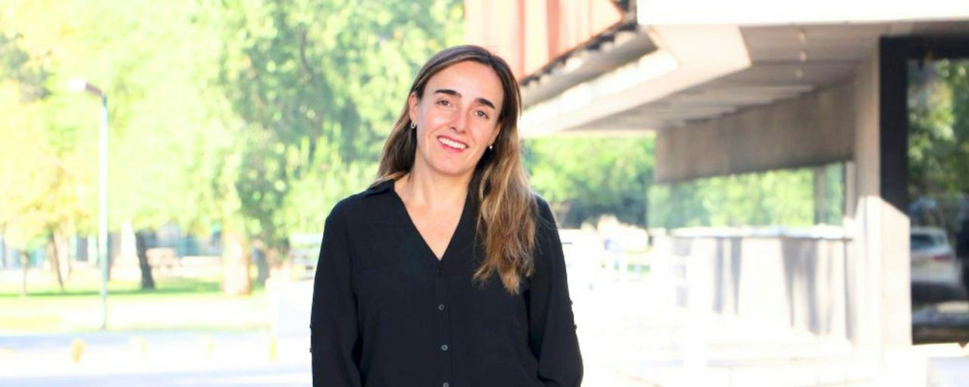 Paula Aguirre tras mayor misión chilena de IA en California: "Siempre tiene que haber un humano que tome las decisiones"