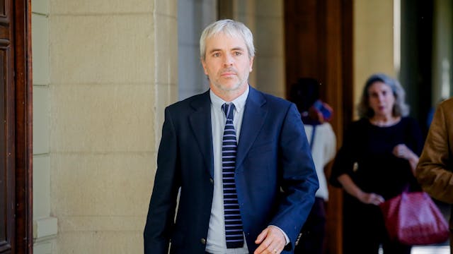 Exministro Blumel: “No tener la humildad de escuchar las críticas tiene podrida la política chilena”