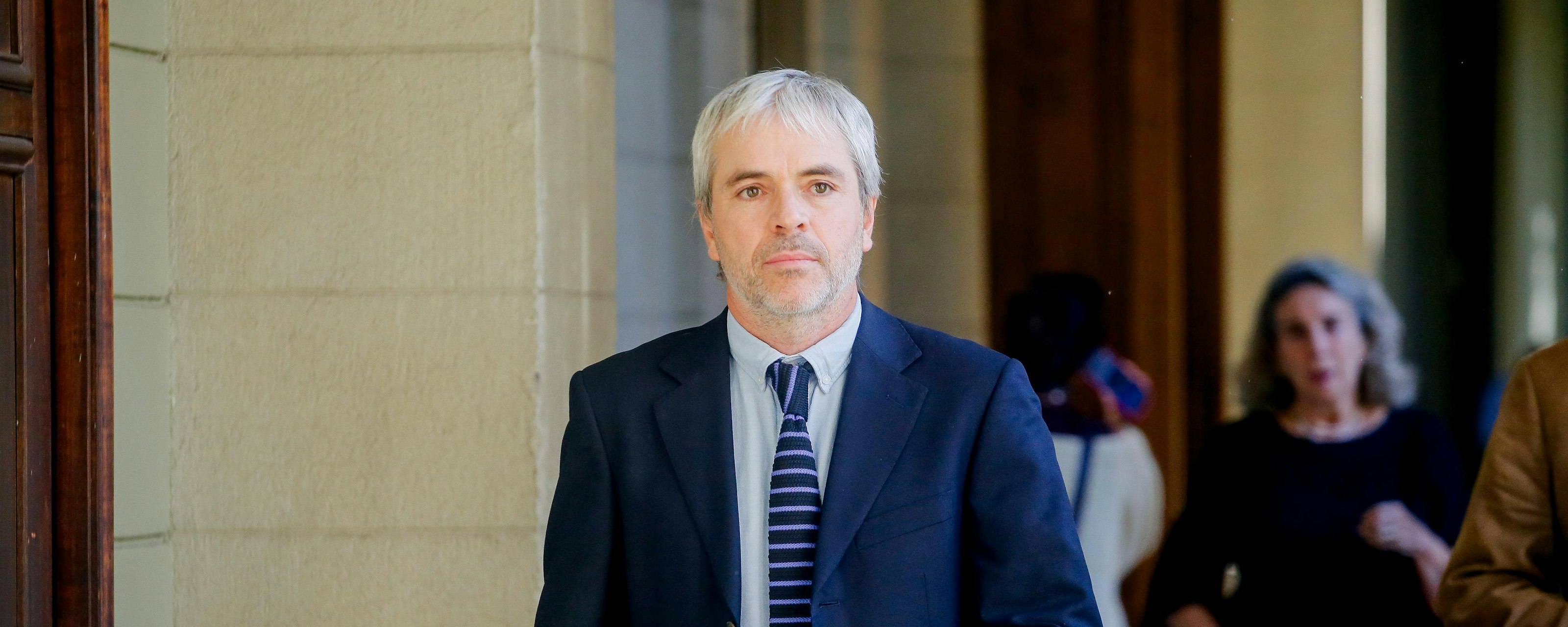 Exministro Blumel: “No tener la humildad de escuchar las críticas tiene podrida la política chilena”