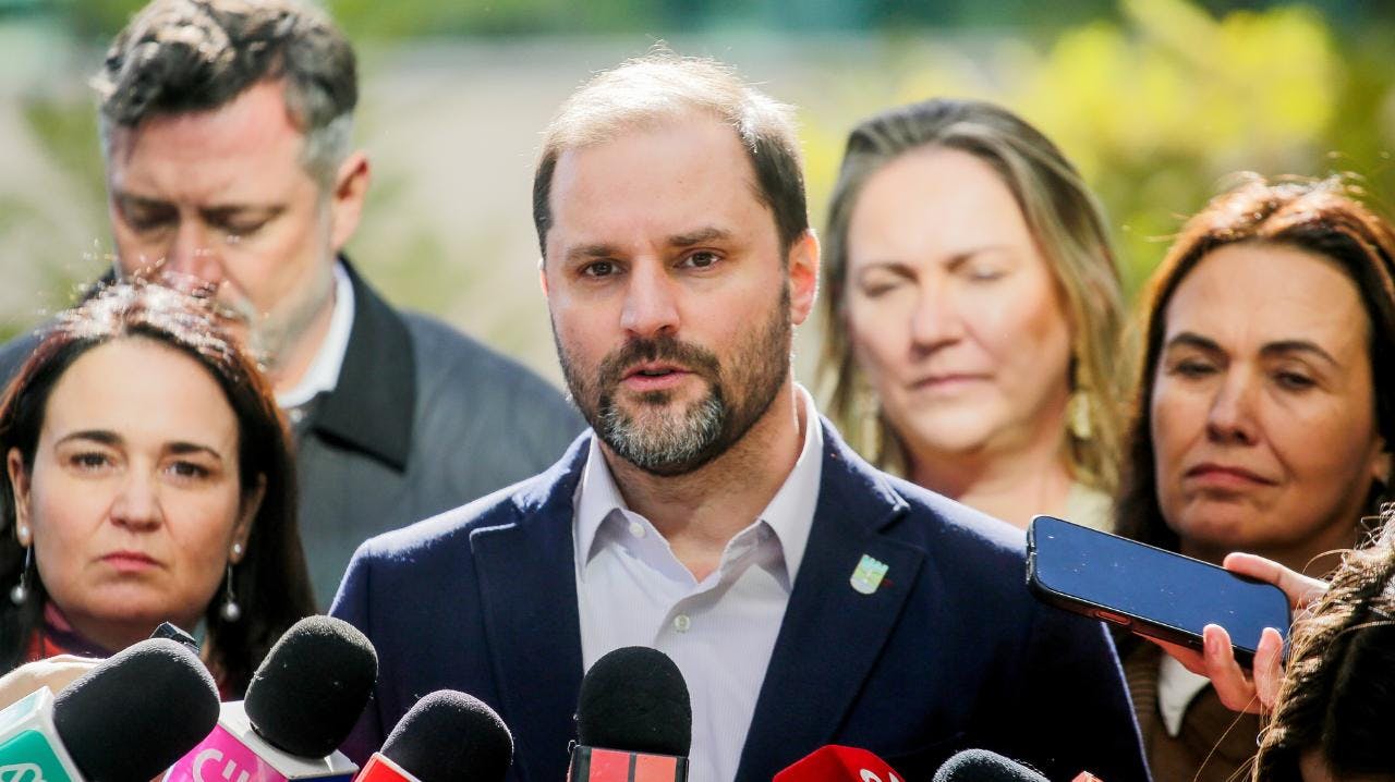 Alcalde Bellolio por situación de desempleo nacional: “el Gobierno debería pensar una política de un subsidio inmediato a que haya más puestos de trabajo”
