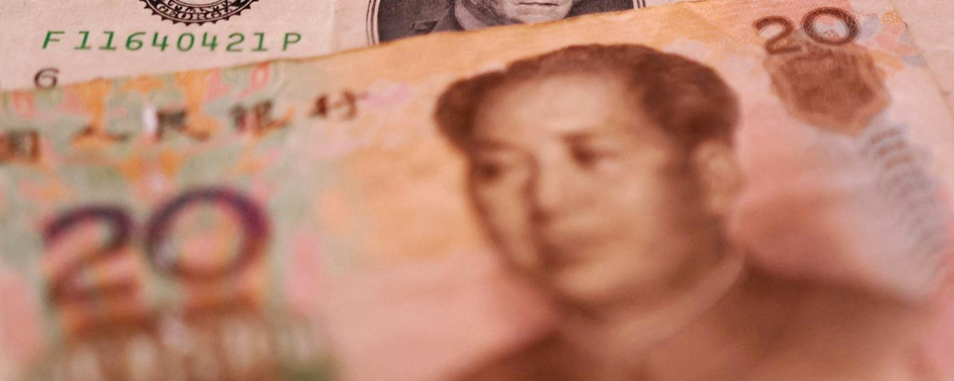 China anuncia inyección de 45 mil millones de dólares para reforzar bancos y aseguradoras