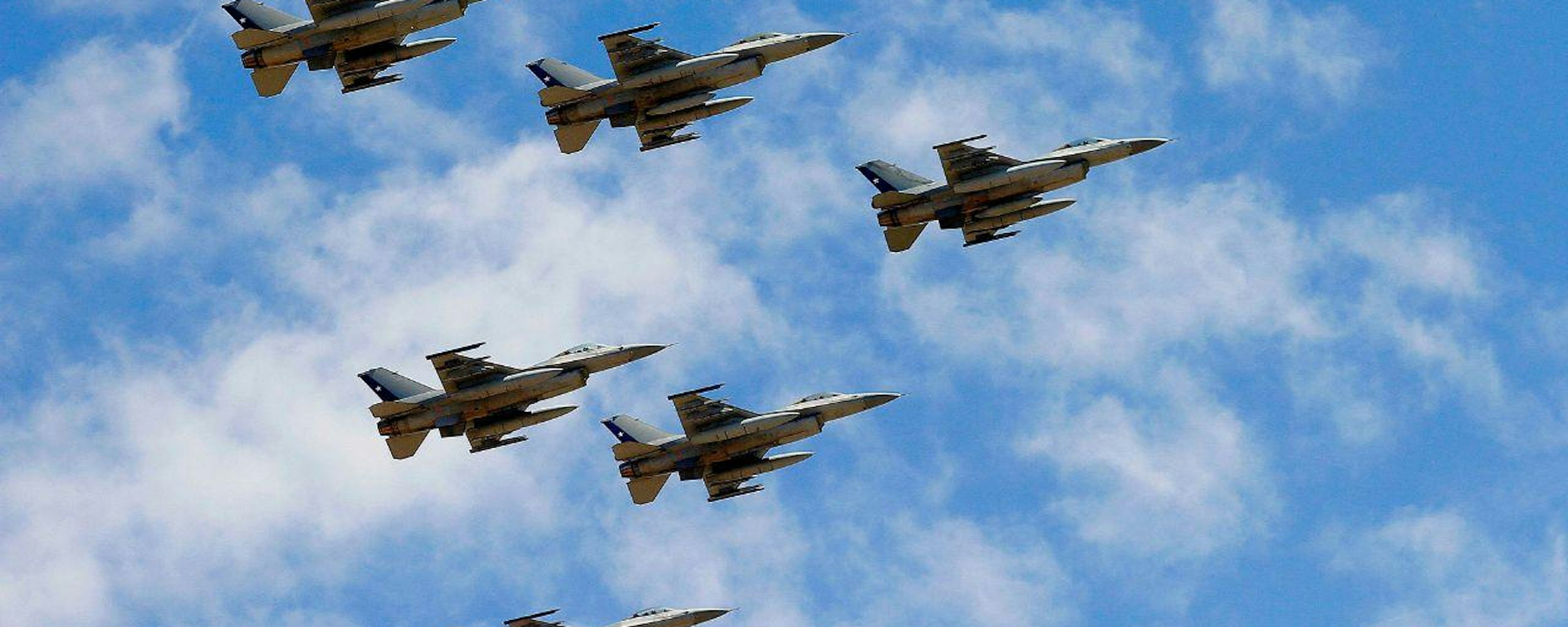 Alfonso Kaiser, académico UDD, por los 50 años del F-5: “Sigue volando, es un avión extraordinario“
