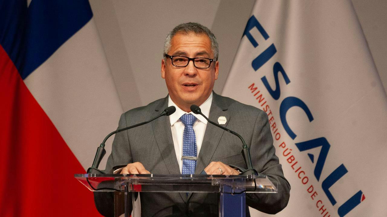 Fiscal Orellana y organizaciones delictuales: “Siempre es una cuestión financiera, no del delito específico”