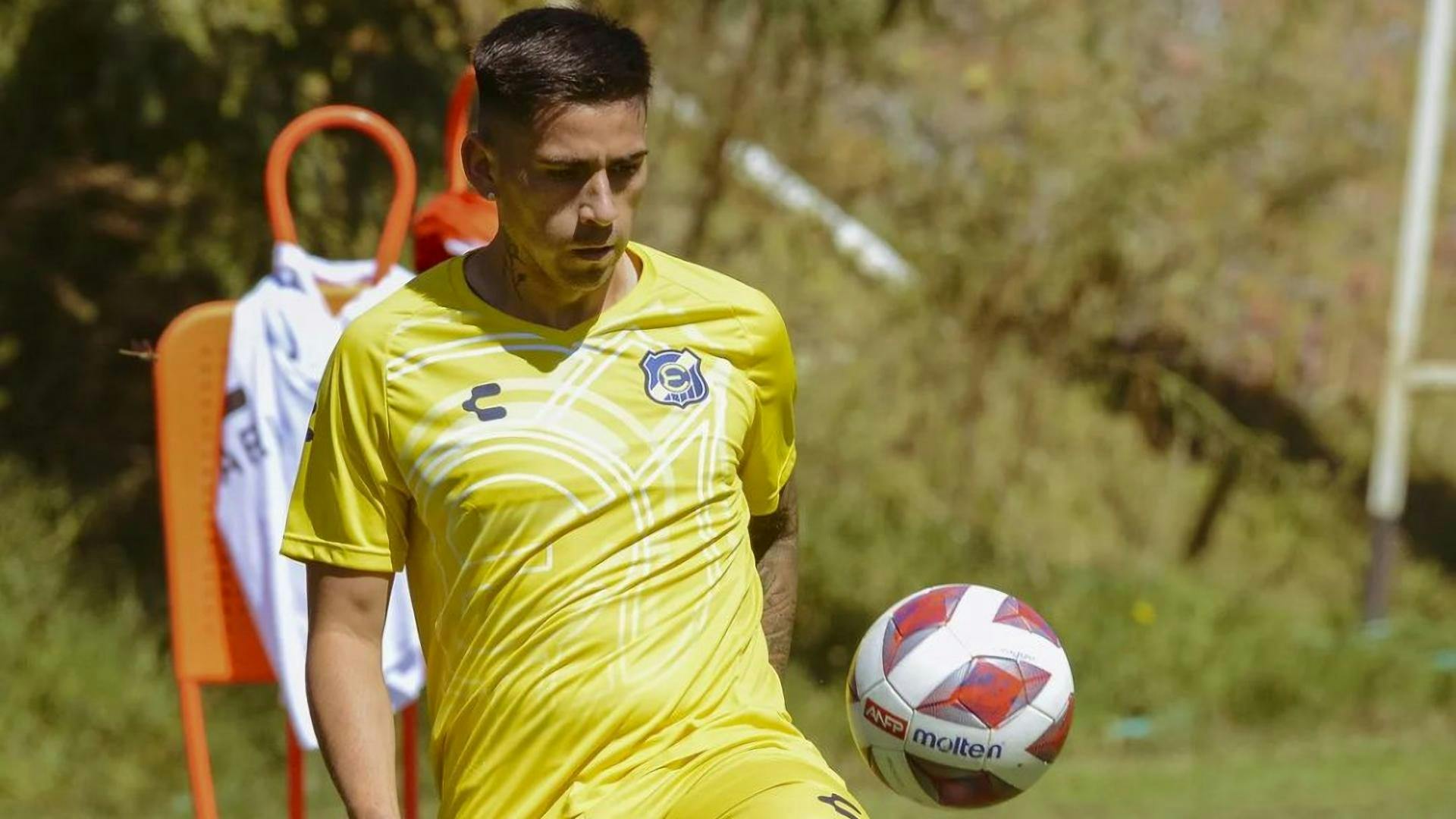 Concón National apunta a un viejo conocido de Jonathan Orellana para fortalecer su defensa en La Liga 2D
